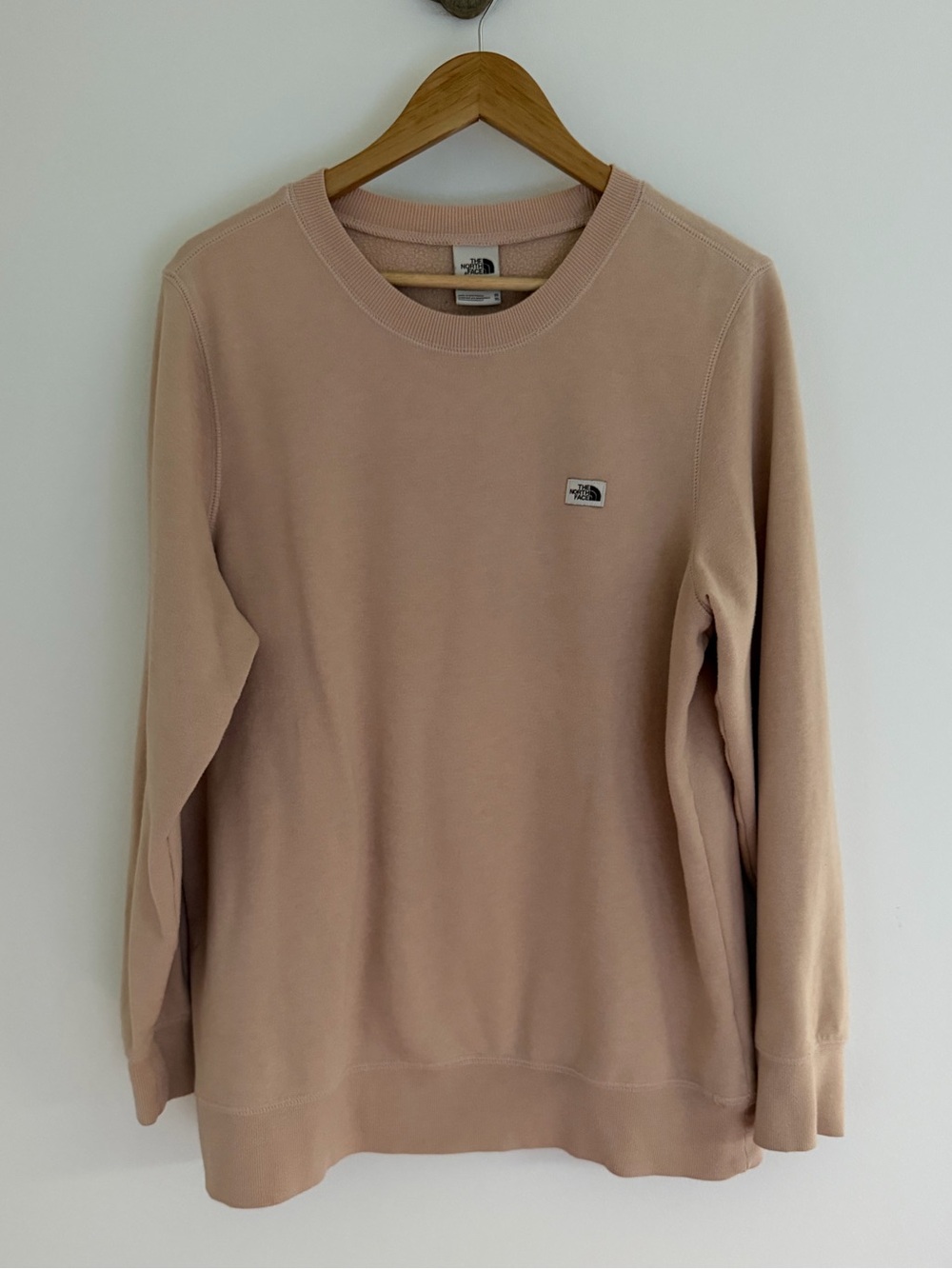 The North Face Women’s XL Beige Logo Crewneck Sweatshirt